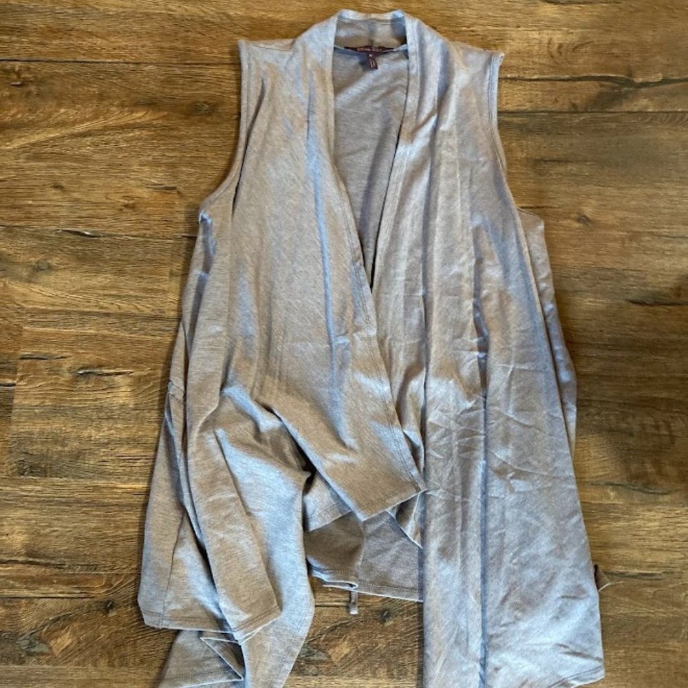 Gray Vest with tie M